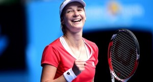 Makarova beats Halep to enter in Aus Open 2015 Semi-Final