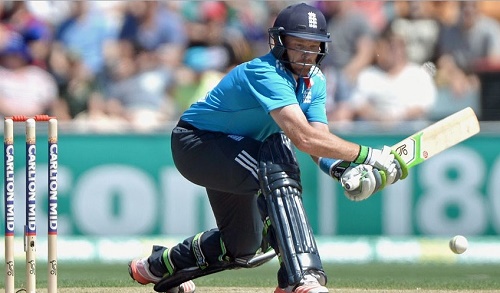 Ian Bell scored hundred to lead England past 300 against Australia.