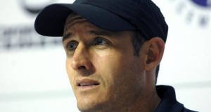 Hussey believes Indian bowling is better than 2011 world cup
