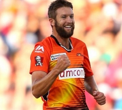 Perth Scorchers qualified for big bash league final 2014-15.