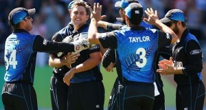 Australia batsmen surrender against Kiwi bowling, all out on 151