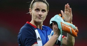 England Woman Kelly Smith retires from international football