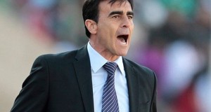 Ecuador appoints Gustavo Quinteros for Copa America 2015