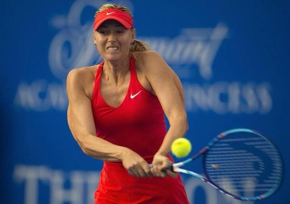 Maria Sharapova beat Rogers in debuting Mexico Open game.