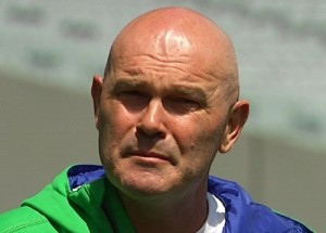 Martin Crowe can't miss New Zealand-Australia battle despite Cancer.
