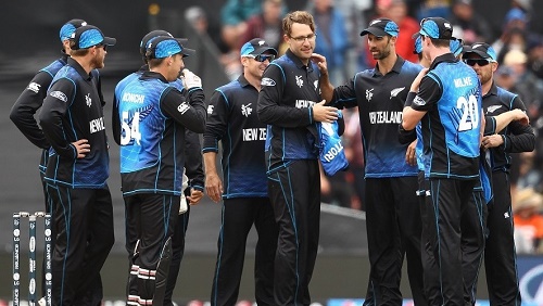 New Zealand beat Sri Lanka in the opening match of 2015 cricket world cup.