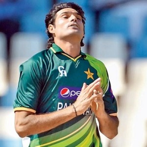 Mohammad Irfan ruled out from 2015 World Cup Pakistan squad.