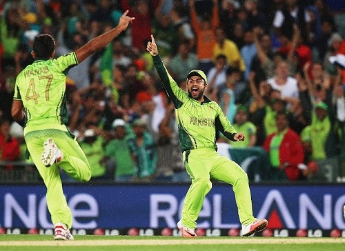 Pakistan beat South Africa to return strong in 2015 world cup.