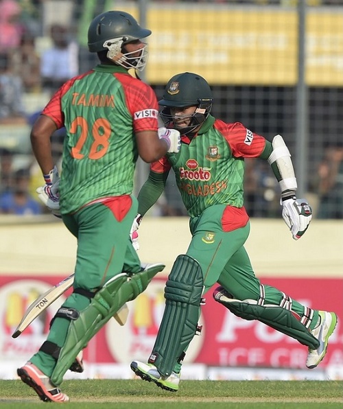 Tamim, Rahim tons guide Bangladesh to beat Pakistan in first ODI.