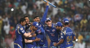 Mumbai Indians beat Chennai Super Kings to win 2015 IPL