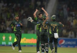 Pakistan beat Zimbabwe in the 1st ODI by 41 runs at Lahore.