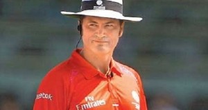 Simon Taufel makes “Tea” in Karachi, Praises Pakistan