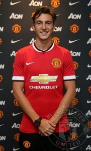 Matteo Darmian completes Manchester United move.