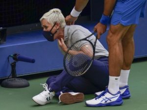 Novak Djokovic hits ball at female line judge in US Open