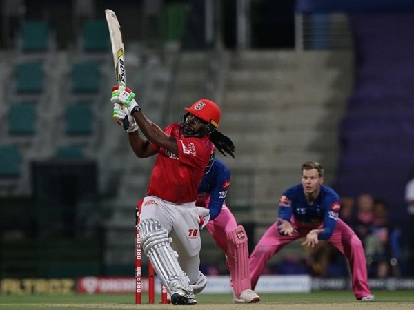 Chris Gayle hit 1000 sixes in T20 cricket