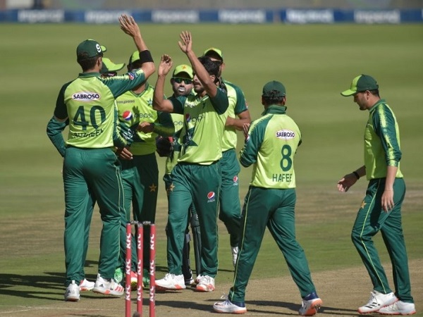 Pakistan beat South Africa in 1st T20 at Johannesburg 2021