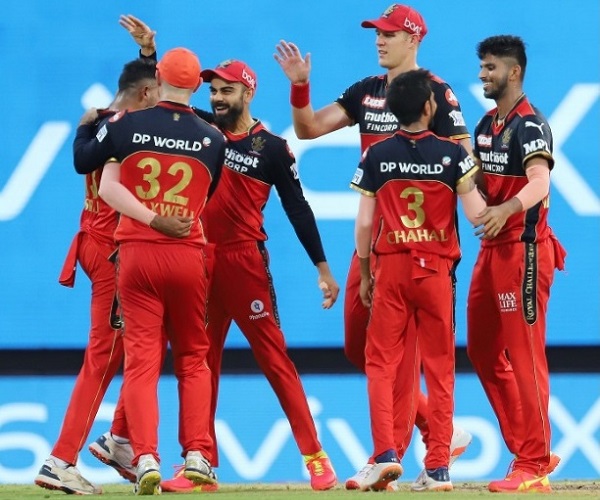 RCB won by 38 runs against KKR in IPL 2021