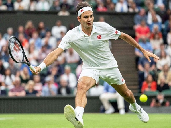 Roger Federer oldest player to reach round of 3 at Wimbledons