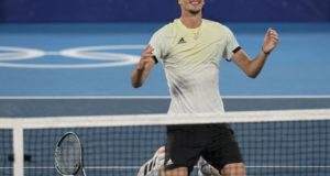 Alexander Zverev wins Olympic gold in straight sets