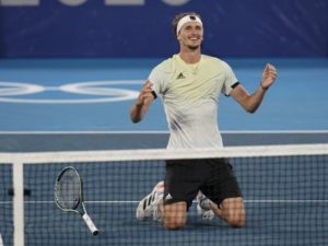Alexander Zverev first German to win gold at Olympic games