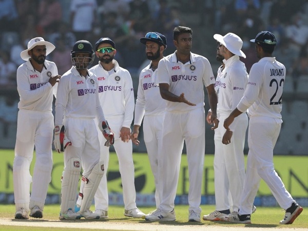 Ravichandran Ashwin took 3 wickets against NZ in Mumbai