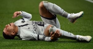 Mbappe faces injury as PSG win 3-1 at Montpellier to extend lead at top in Ligue 1