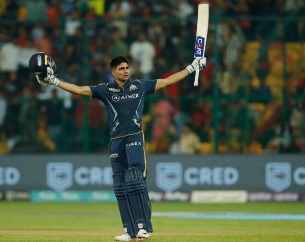 Shubman Gill scored hundred against Mumbai Indians in IPL 2023