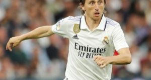 Luka Modric to continue playing for Real Madrid until 2024