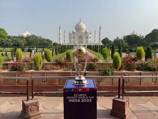 ICC world cup trophy 2023 at Taj Mahal