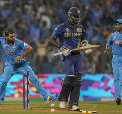 India beat Sri Lanka by 302 runs in ICC world cup 2023